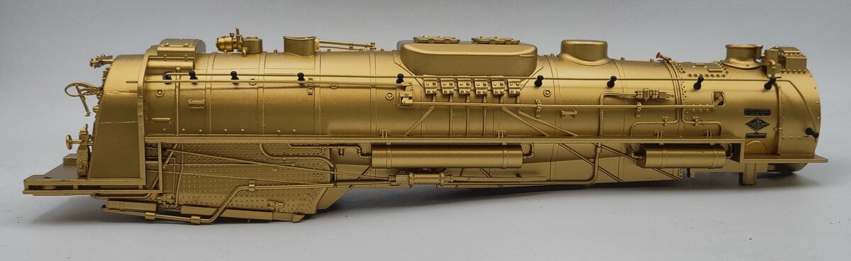 Lionel 11450-7 Gold Polar Express 10th Anniversary Berkshire Steam Loco Shell