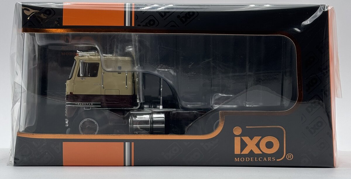 IXO Models TR201.22 1:43 International Transtar COE 1965 Semi Tractor