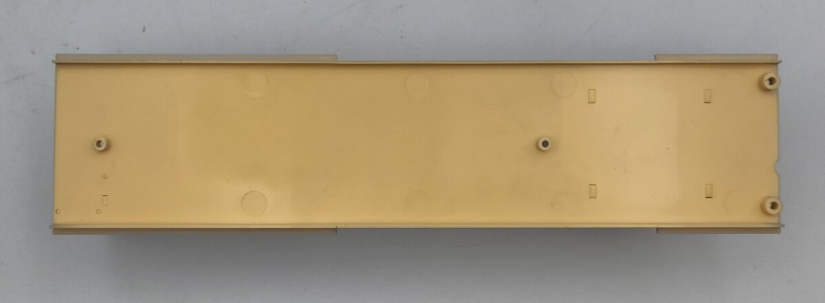 Lionel 82559-5 Gray Southern Streamlined Passenger Car Baggage & Bath Interior