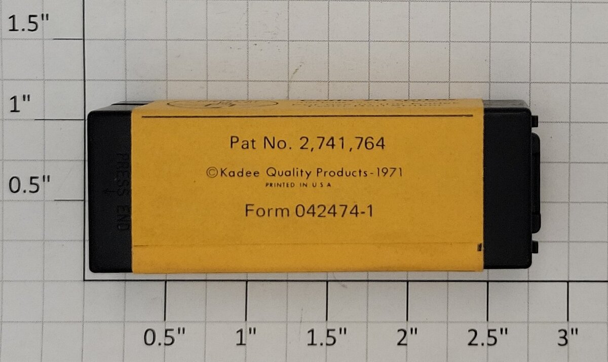 Kadee 700-31 Kadee Code 70 Spikes in Factory Package