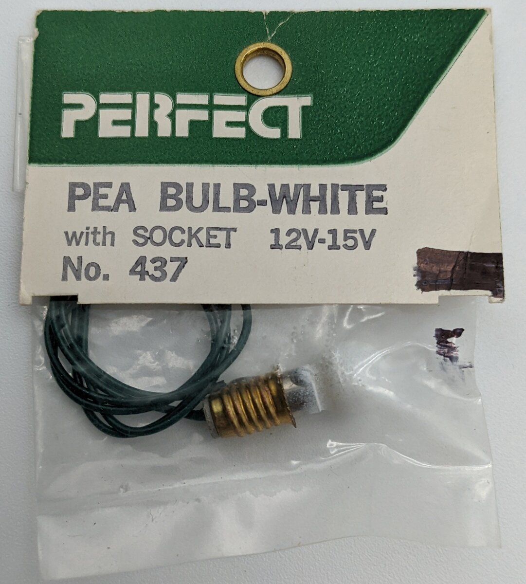 Perfect Parts 437 Pea Bulb White With Socket 12V-15V