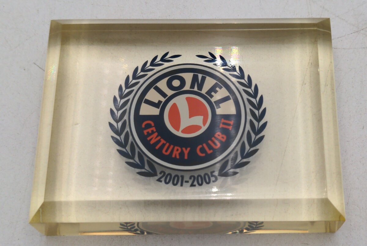 Lionel Vintage 2001-2005 Lionel Century Club II Resin Paper Weight Block & Box