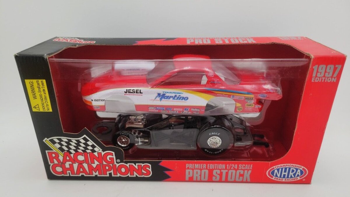 Racing Champions 09900 1:24 Scale Tom & Robin Martino 1997 Premier Edition