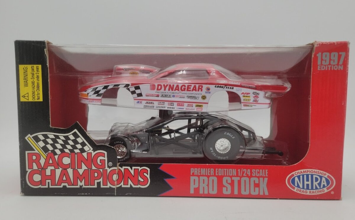 Racing Champions 09900 1:24 Scale Steve Schmidt Dynagear 1997 Premier Edition