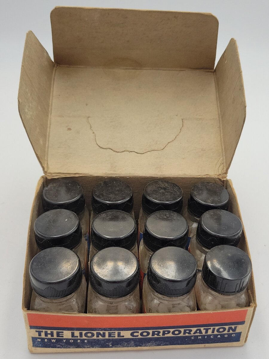 Lionel SP-12 O Gauge Vintage Smoke Pellets in Dealer Sale Package