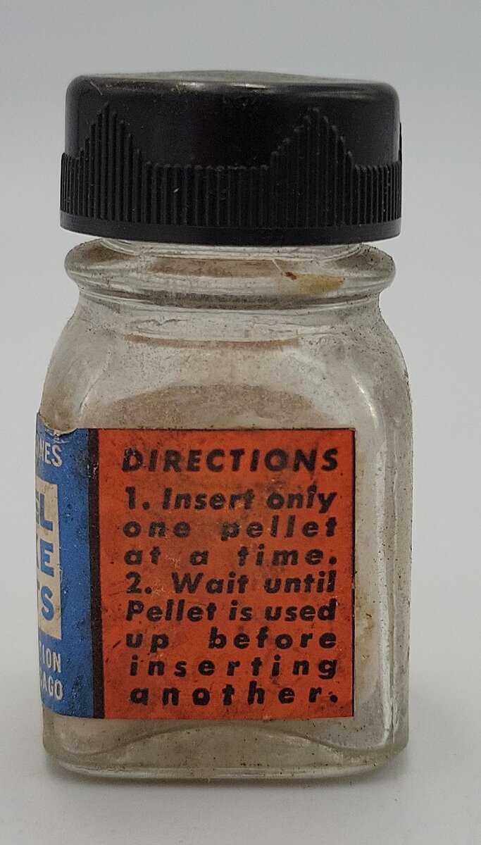Lionel SP-12 O Gauge Vintage Smoke Pellets in Dealer Sale Package