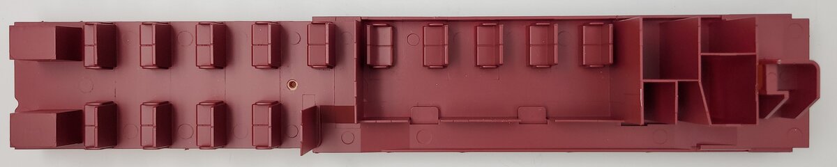 Lionel 82577-5 Maroon Texas Streamlined Vista Dome Car Interior with Stairs