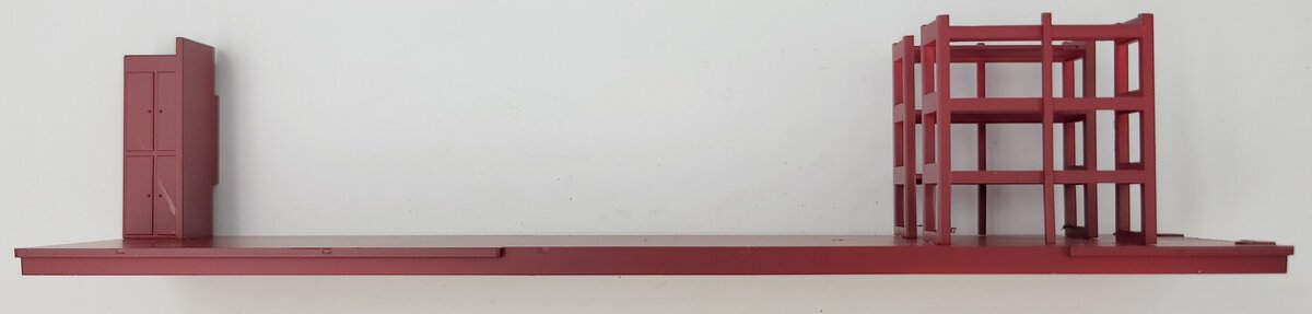 Lionel 82575-4 Red Texas Special Streamlined Baggage Car Interior