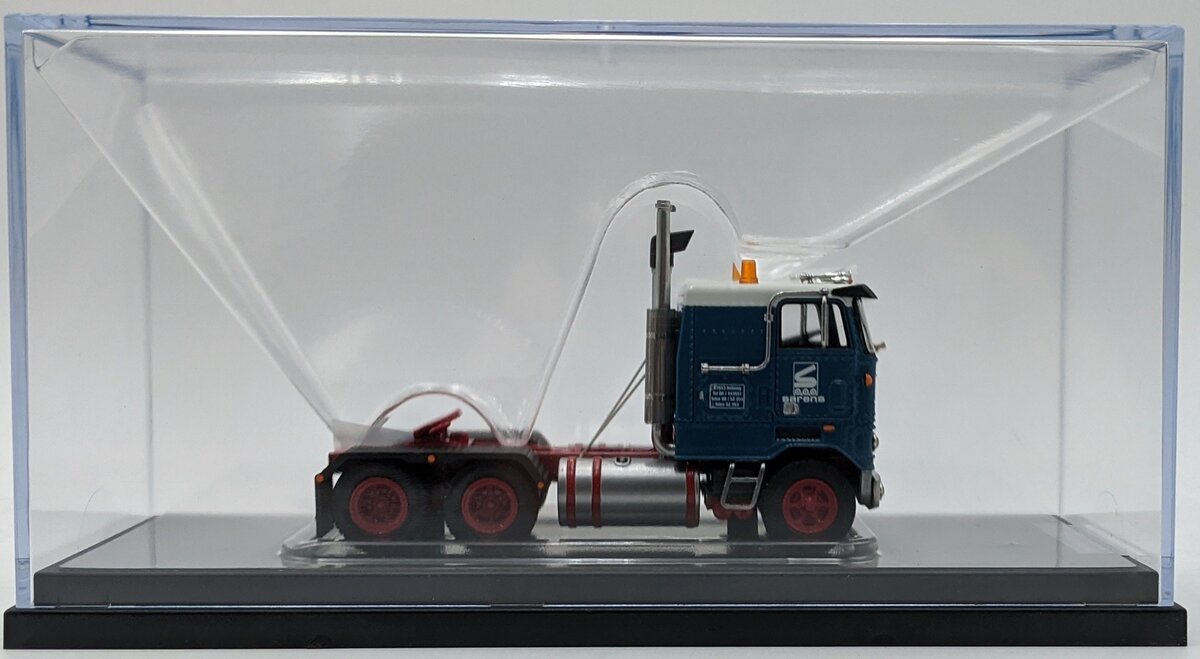 IMC 20-1064 1:50 Mack Cruise-Liner 6x4 Sarens