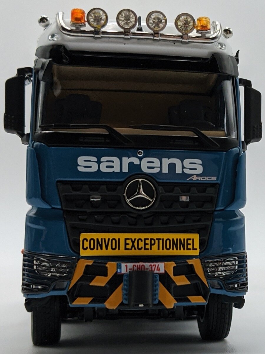 IMC 20-1070 1:50 Mercedes Arocs BigSpace 8x4 W/Fassi Crane & Generator