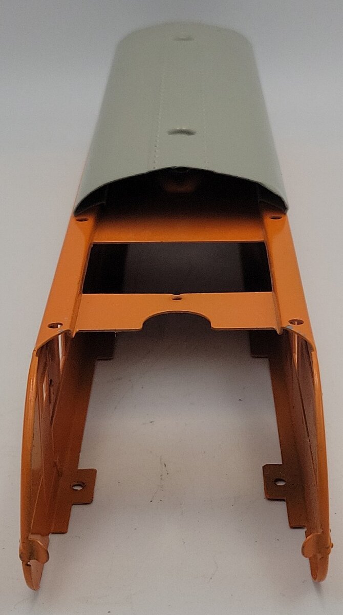 Lionel 752W-10 O Gauge Orange Streamline Diesel Loco Shell w/ Gray Roof