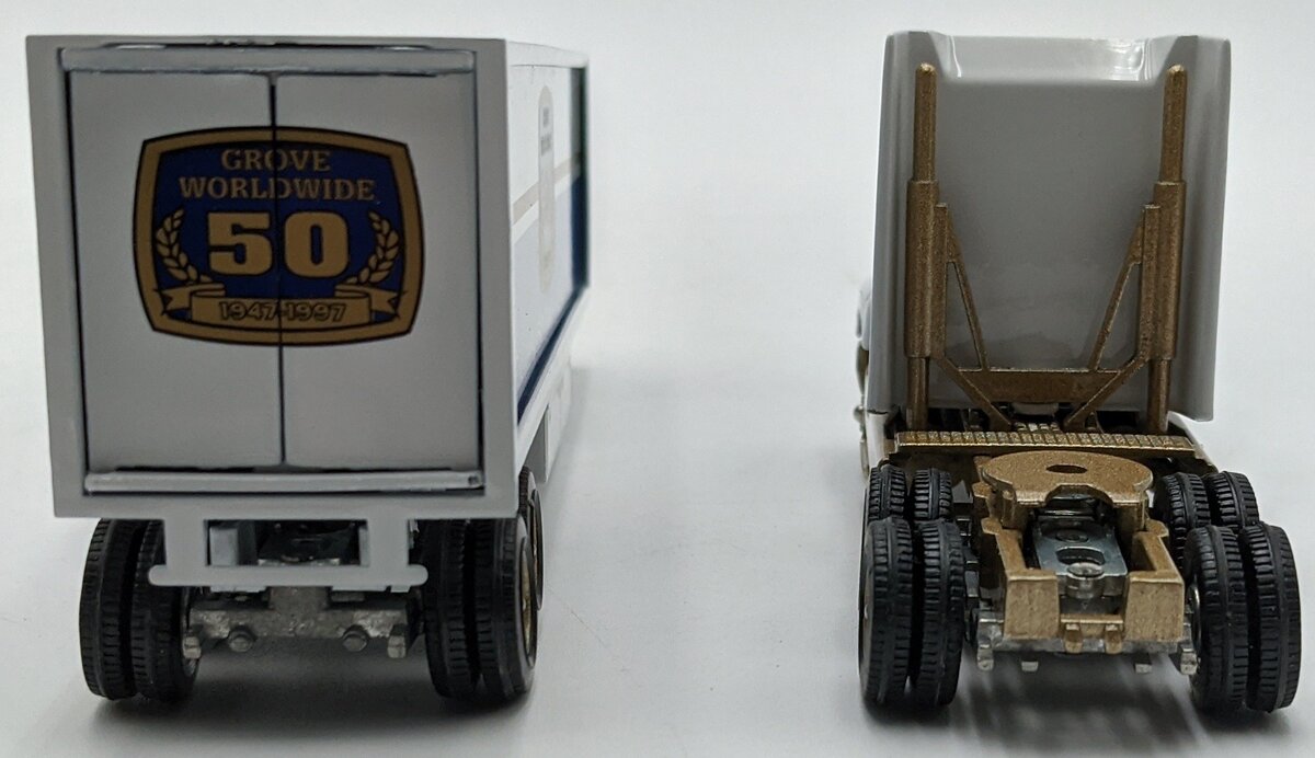 Winross G0505 1:64 Ford LTLS9000 Grove 50th Anniversary