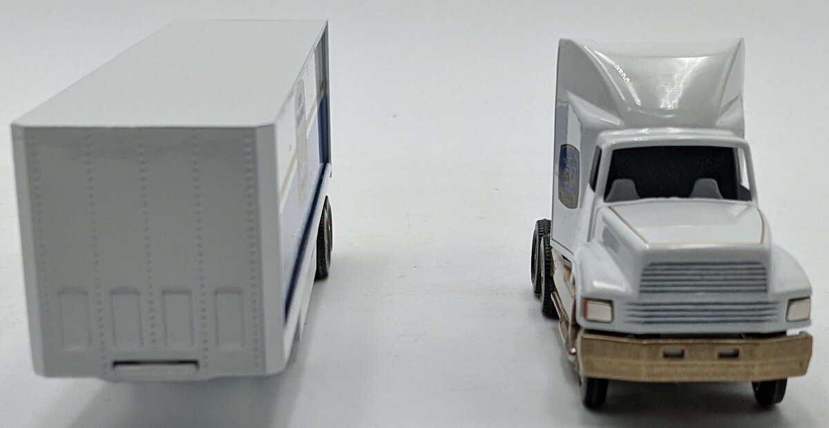 Winross G0505 1:64 Ford LTLS9000 Grove 50th Anniversary