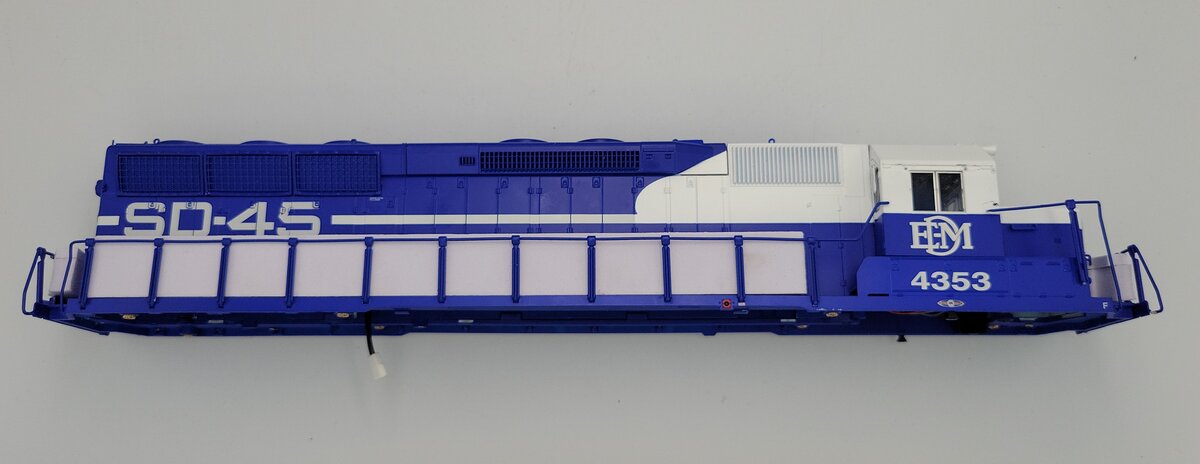 Lionel 4353-1 O Gauge Blue/White EMD Superbass Diesel Locomotive Shell #4353
