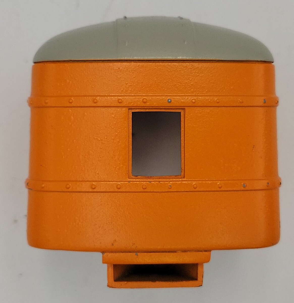 Lionel 782-25 O Gauge Hiawatha Cast Orange and Gray Passenger Car Tail Cab