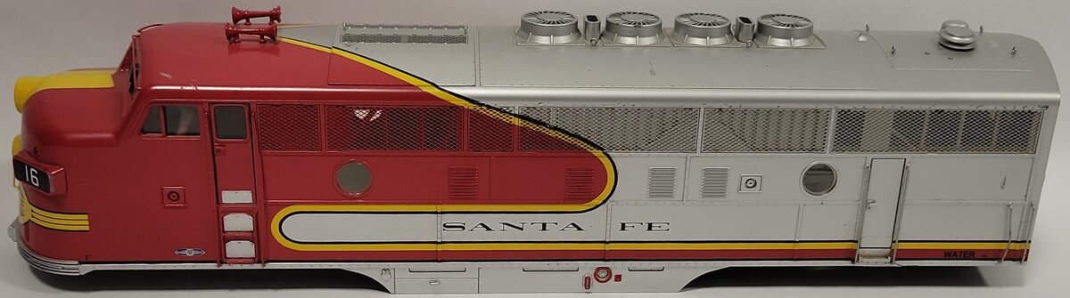 MTH 70-2013-10 G Scale Santa Fe Diesel Loco Shell with Trim #16