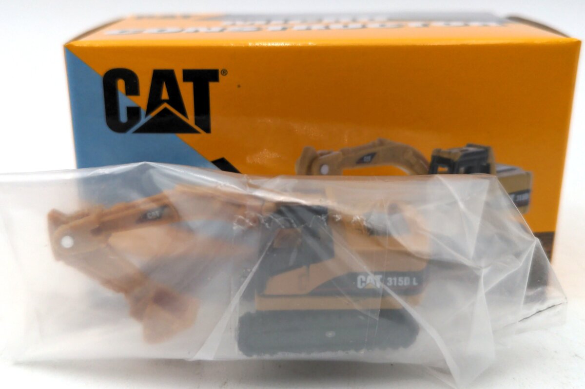 DieCast Masters 85970CB CAT 315D L Excavator