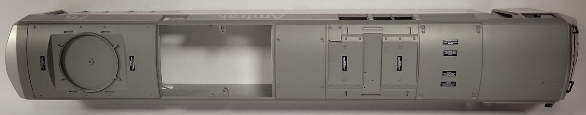 LGB 20490-10 G Scale Amtrak Genesis Diesel Locomotive Shell #76
