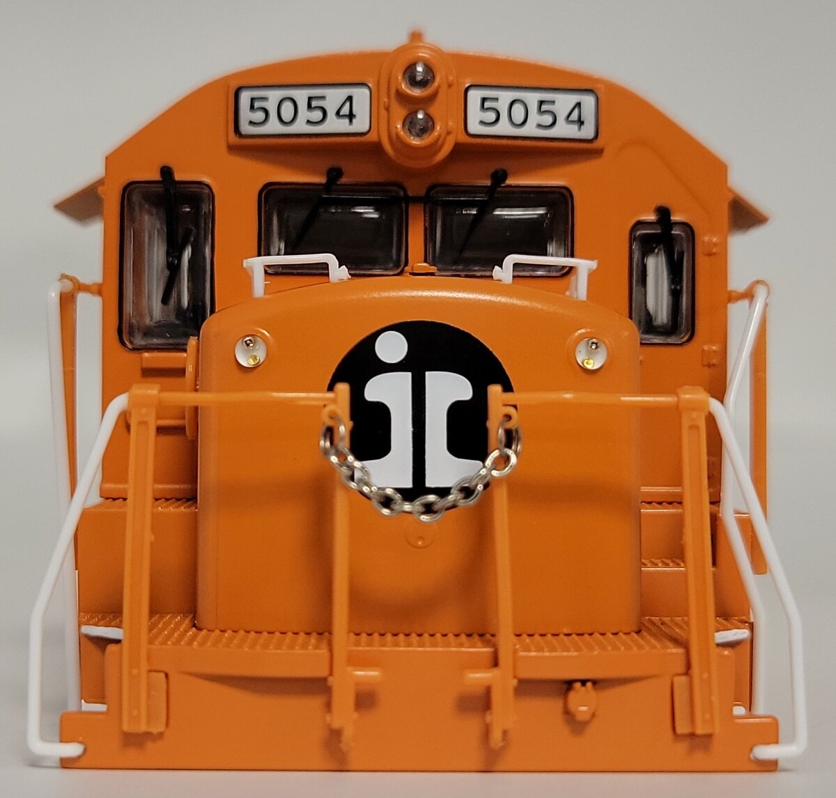 American Flyer 48189-2 Illinois Central Legacy U-33C Diesel Loco Shell #5054