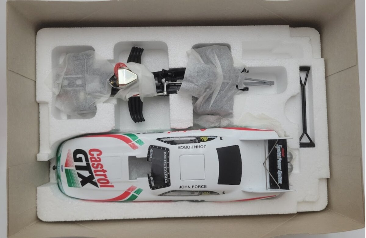 Action Racing C249729254 1:24 Scale John Force Castrol 1997 Mustang Funny Car
