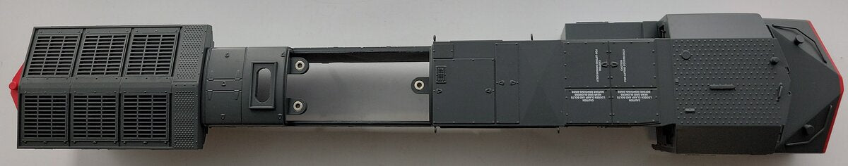 Lionel 39579-2 Southern Pacific GE Dash-9 Diesel Locomotive Body Shell #8129
