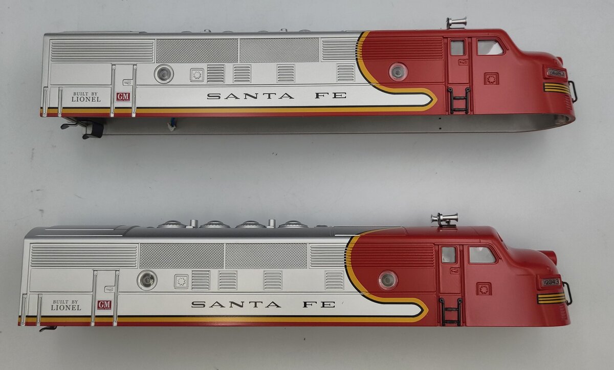 Lionel 6-38312 Santa Fe F3 Diesel Locomotive Fix-It 2 Piece Shell Kit #2343