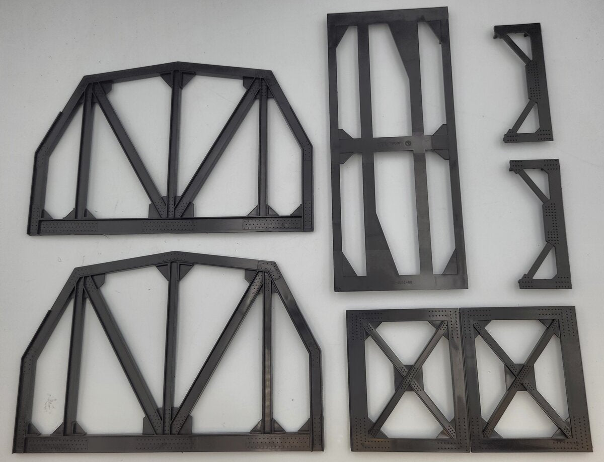 Lionel 6-62716 Black Plastic 6-Piece Short Extension Bridge Kit