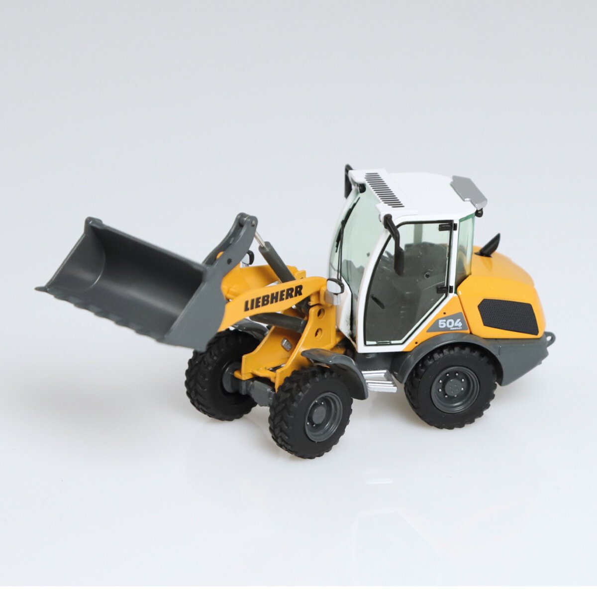 NZG 1035 1:50 Scale Liebherr L504 Wheel Loader Die Cast Metal