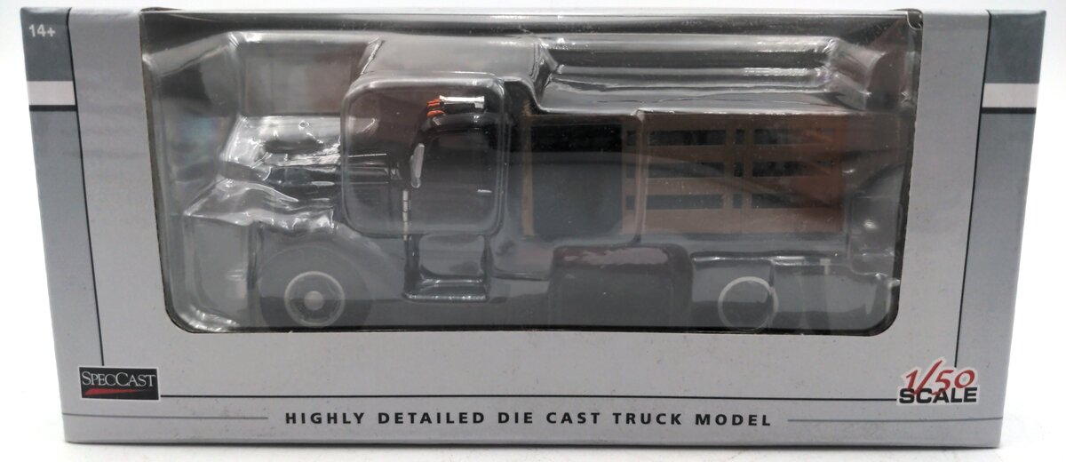 SpecCast 39512 1:50 International KB-8 Stakebed Truck