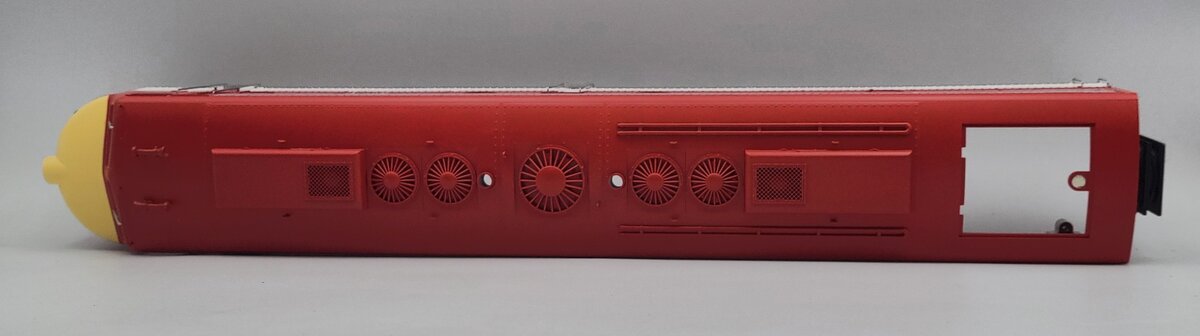 Lionel 81235-2 MKT E8 Powered A Unit Diesel Locomotive Body Shell #131