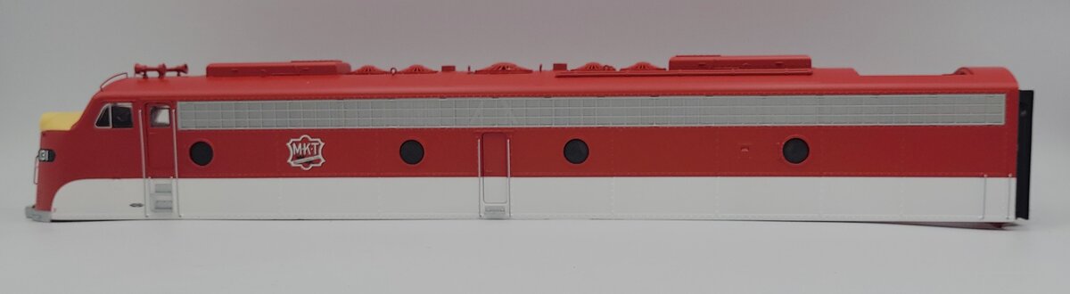 Lionel 81235-2 MKT E8 Powered A Unit Diesel Locomotive Body Shell #131
