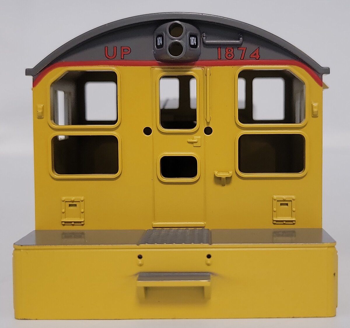 MTH 20-220588-1 O Gauge Union Pacific SW-9 Diesel Switcher Shell w/o Trim #1874
