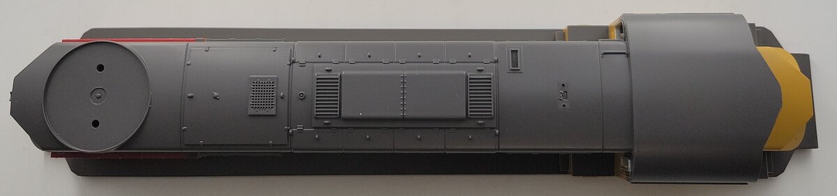 MTH 30-202710-1 RS-27 Union Pacific Diesel Body Shell without Trim # 676
