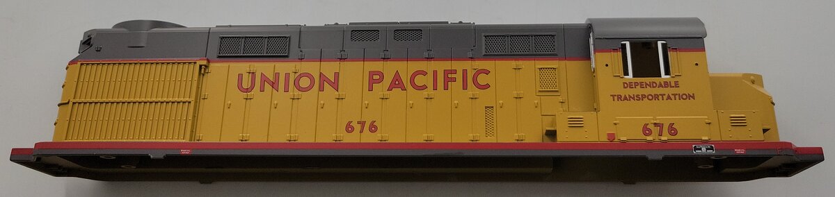 MTH 30-202710-1 RS-27 Union Pacific Diesel Body Shell without Trim # 676
