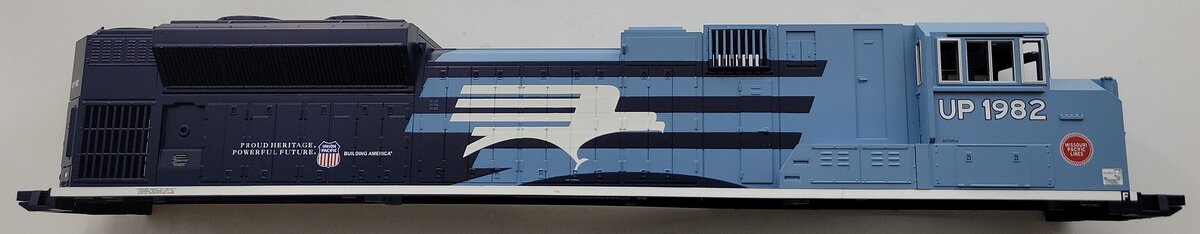 Lionel 28261-2 UP Heritage Missouri Pacific Diesel Locomotive Shell without Trim