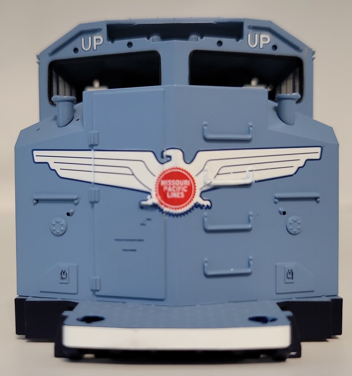 Lionel 28261-2 UP Heritage Missouri Pacific Diesel Locomotive Shell without Trim