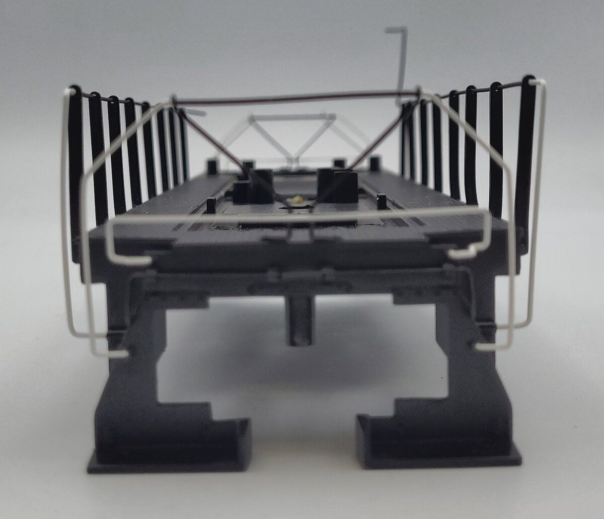 Lionel 82112-34 Black Diecast Boston & Maine S2 Diesel Switcher Frame