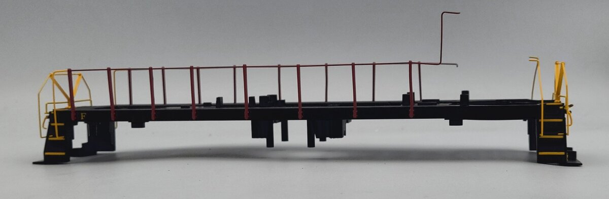 Lionel 82116-34 Black Diecast Canadian Pacific S2 Diesel Switcher Frame #7020