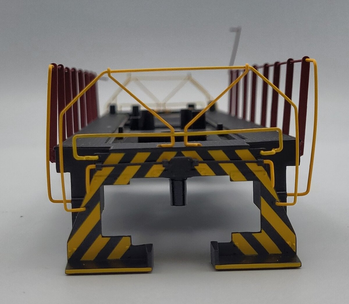 Lionel 82116-34 Black Diecast Canadian Pacific S2 Diesel Switcher Frame #7020