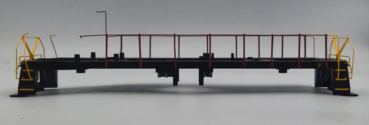 Lionel 82116-34 Black Diecast Canadian Pacific S2 Diesel Switcher Frame #7020