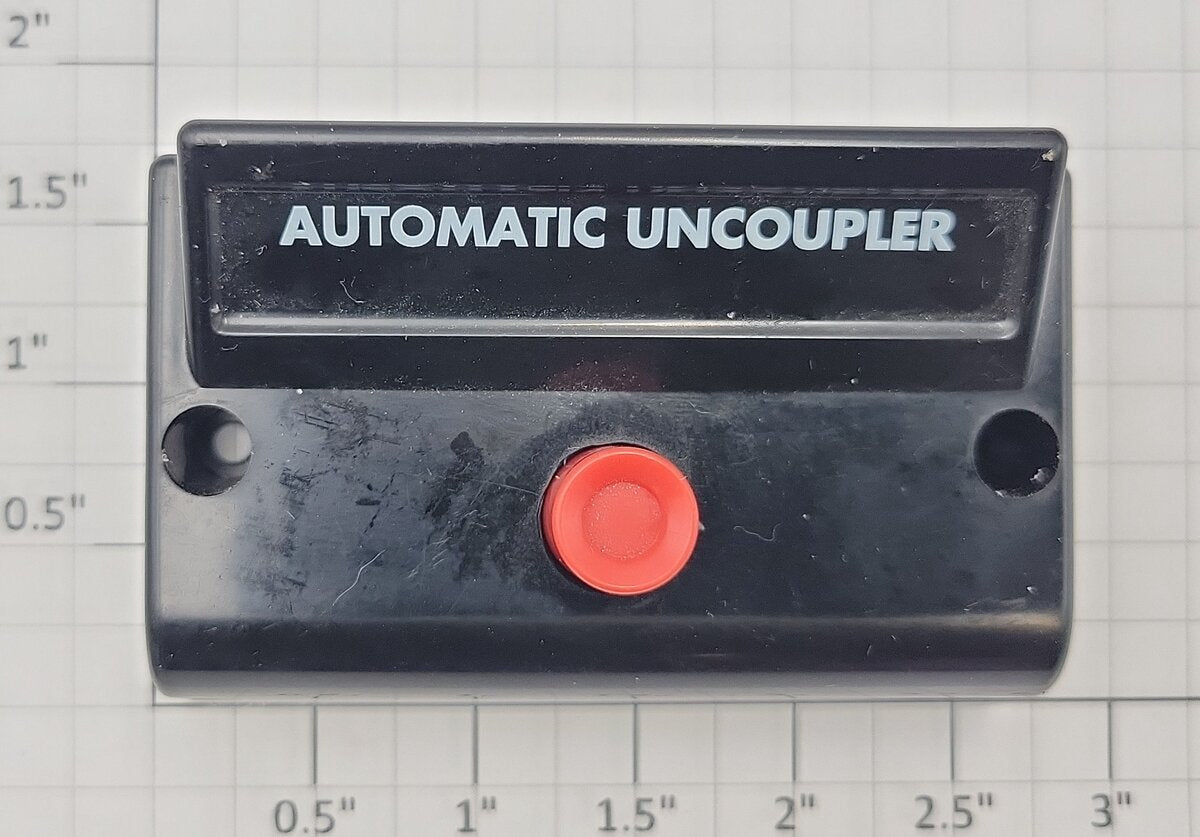S-TRAX 00670 Automatic Uncoupler Control Button