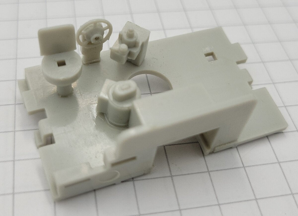 S-Helper 653-13-CAB Assembled Unpainted Switcher Control Cab