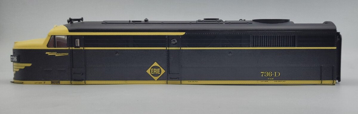 Lionel 81512-7 Erie FA-2 Unpowered Diesel Locomotive Body Shell #736
