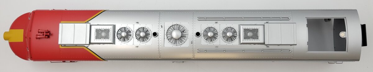 Lionel 81221-2 Santa Fe E8 Diesel Locomotive Body Shell #87
