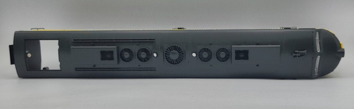 Lionel 81232-2 Erie E8 Powered Diesel Locomotive Body Shell #822