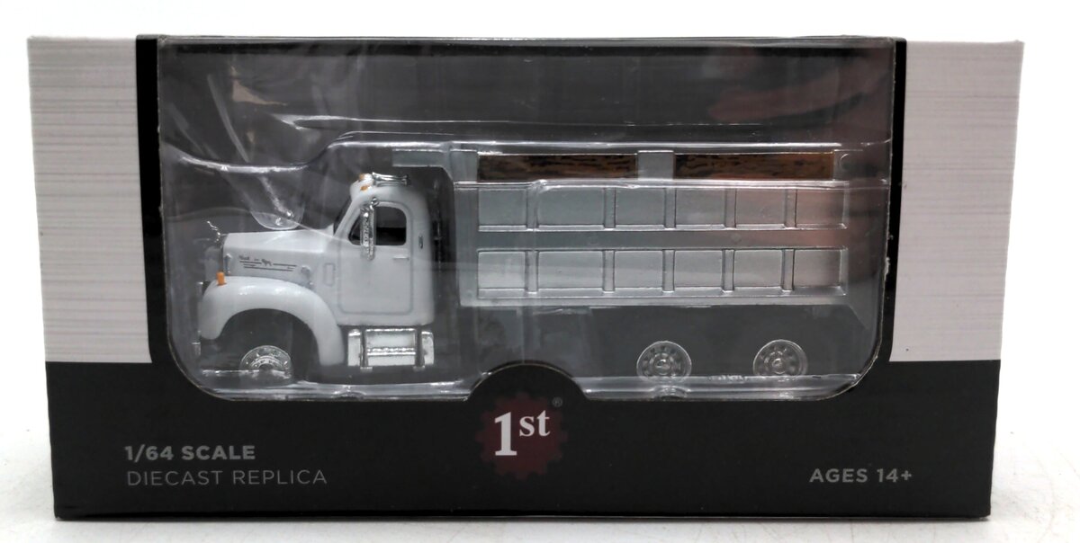 First Gear 60-0418 1:64 Scale Mack B-61 Tandem Axel Dump Truck
