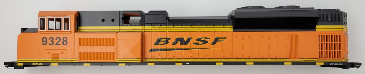 MTH 30-4232-1 BNSF SD70ACE Diesel Locomotive Body Shell without Trim #9328