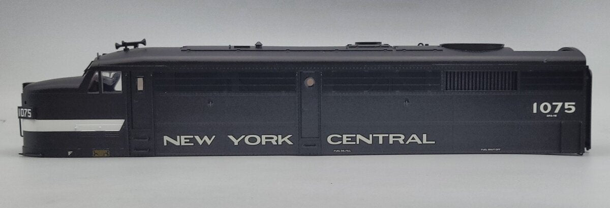 Lionel 81517-2 New York Central FA-2 Powered Diesel Locomotive Shell #1075