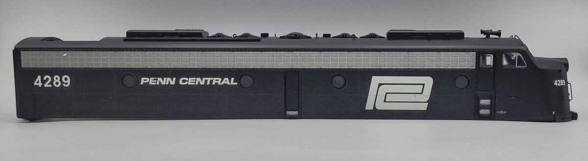 Lionel 81223-2 Penn Central E8 A Unit Diesel Locomotive Body Shell #4289