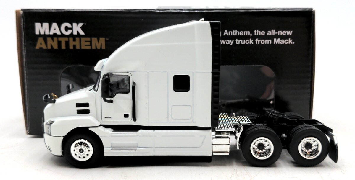 First Gear 50-3389 1:50 Diecast Mack Anthem 6x4 Tractor w/High Sleeper Cab NIB